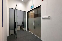 Sbf Center (D1), Office #572095641